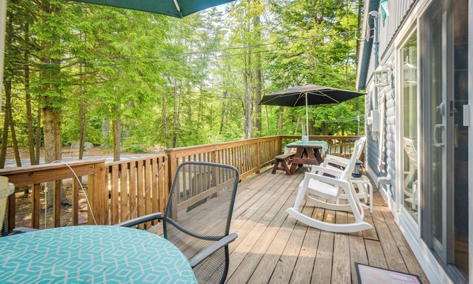 Middleton Maison | 'Lakeside Lagoon' Middleton Home Near Sunrise Lake