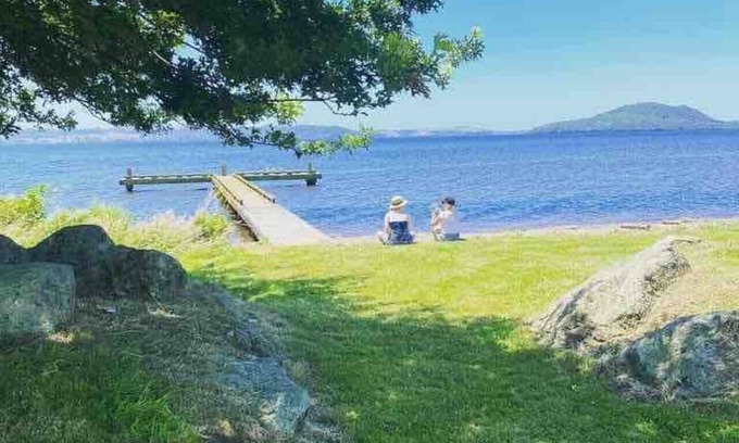 Kawaha Point Maison | 5BR-Sleeps 12, 50m to Lake Near CBD & Attractions