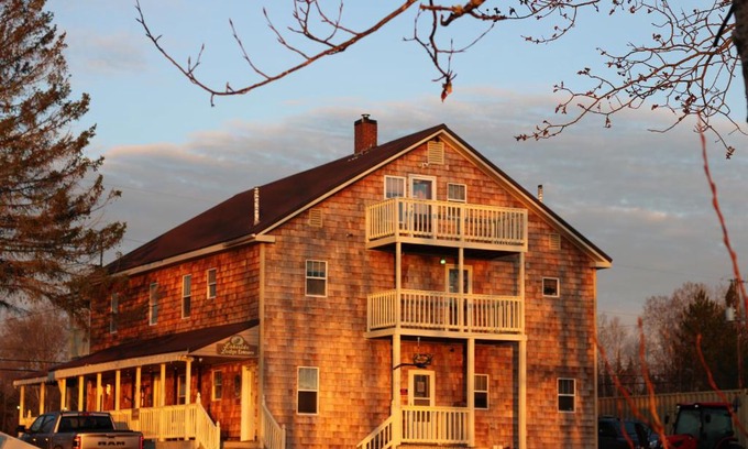 Sinclair Appartement | Lakeside Lodge Sinclair Maine LLC - Suite #5