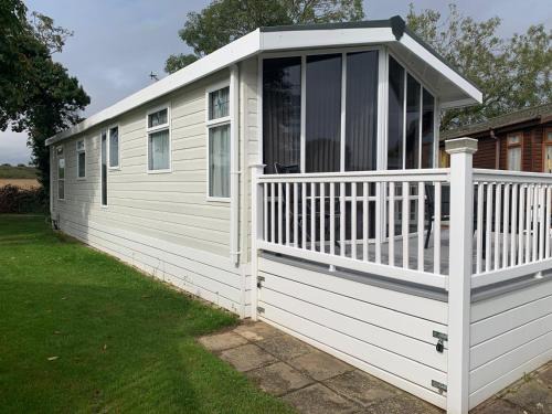 Clacton-on-Sea Maison | Lakeside Lodge Valencia 2 bedroom