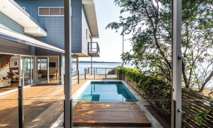 Central Coast Maison | Lakeside Retreat for Families & Groups – Spacious 5-Bedroom Home with Pool
