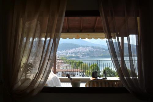 Kastoria Appartement | Lakeview Balcony in Kastoria