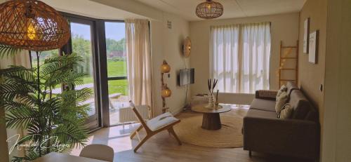 Ewijk Maison | Lakeview 'Rotorua' 4-6 pers by Kawatea Cottages