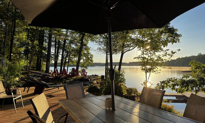 Catchacoma Cottage | Lakeview Sunrise Island Cottage, Swim, Play Relax.