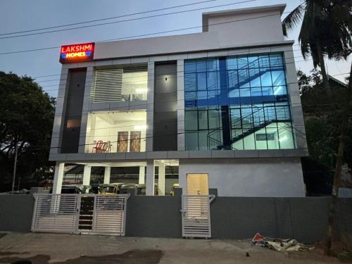 Thrissur Maison | Lakshmi Home