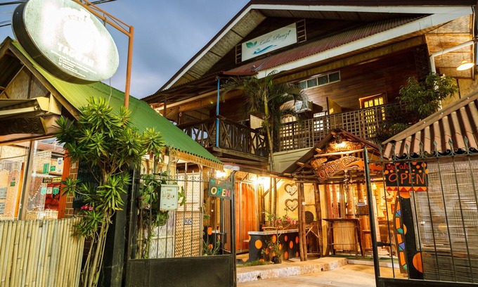 Puerto Princesa City Centre Hôtel | Lala Panzi