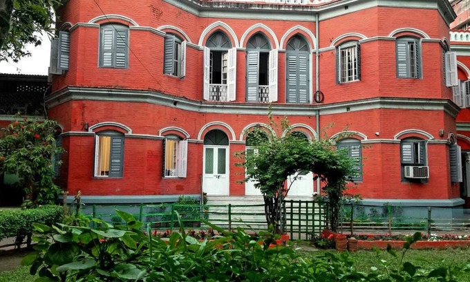 Kalighat Maison | LalBari - l'héritage de la brique rouge B & B