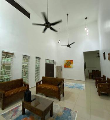 Gua Maison | Laman Moon Homestay, Melaka
