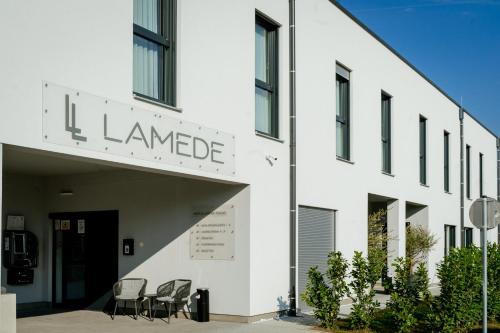 Wiener Neustadt Hôtel | Lamede SELF CHECK-IN
