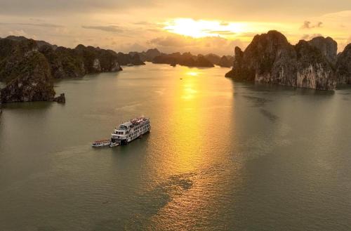 Ha Long Location De Bateaux | Lan Ha Boutique Coral Cruise