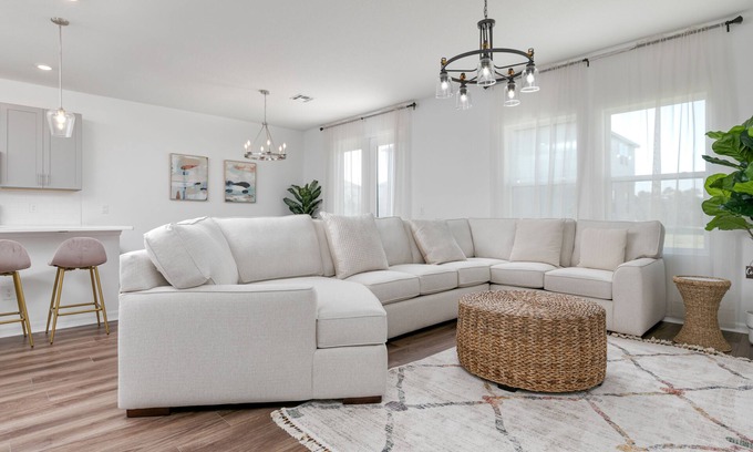 West Haven Maison | Lancashire Luxe Cozy 6BR/4BA Home near Disney