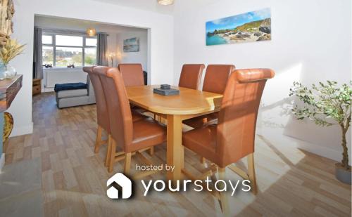 Burslem Maison | Lancaster House by YourStays - Gorgeous family home in the countryside