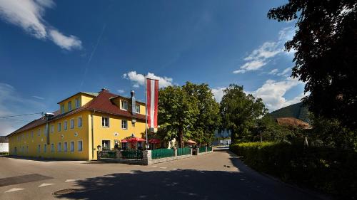 Molln Maison | Landgasthof Klausner