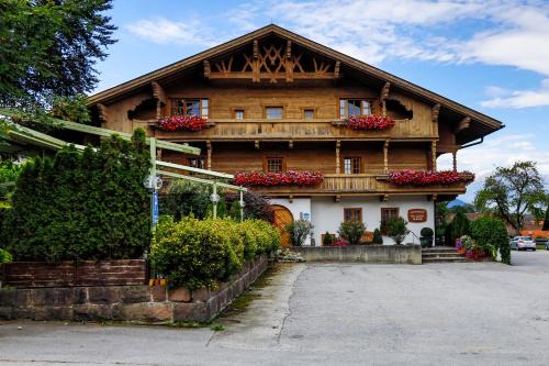 Lans Hôtel | Landgasthof "Wilder Mann"