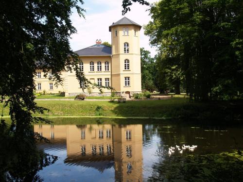 Kolzow Hôtel | Landhaus Schloss Kölzow