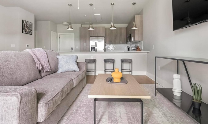 Fort Myers Appartement | Landing | Amazing 1BD, Pool, Clubhouse