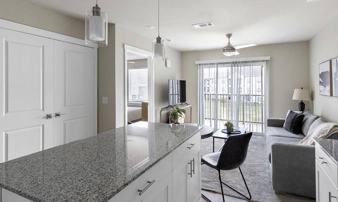 Burleson Appartement | Landing at Camden Crossing - 1 Bedroom in Fort Worth
