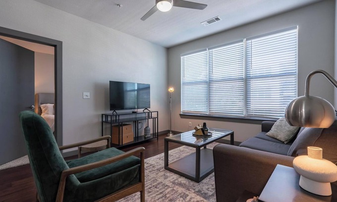 Tobin Hill Appartement | Landing at Lofts on Main - 1 Bedroom in Monte V.