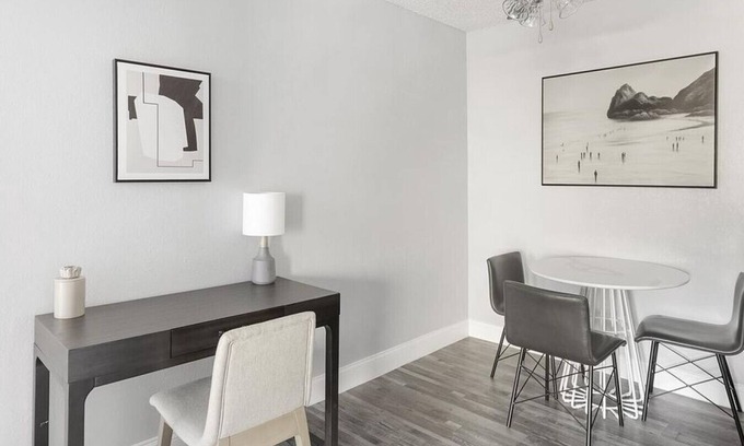 North Arlington Appartement | Landing at The Biltmore - 1 Bedroom in North Arlington