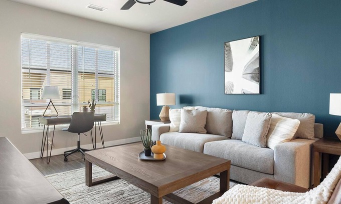 Goodyear Appartement | Landing | Incredible 2BD, Clubhouse