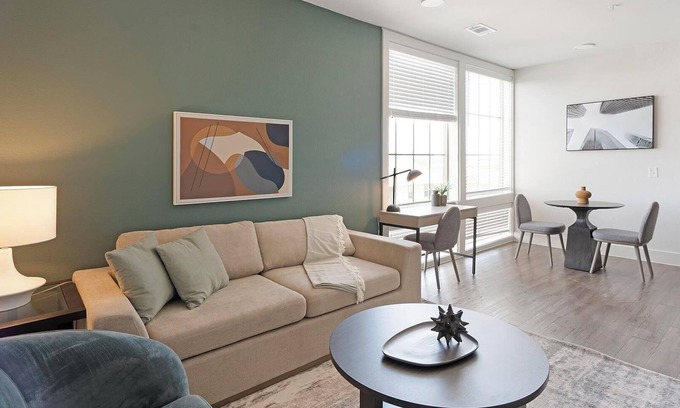 Stone Oak Appartement | Landing | Modern 1BD, Clubhouse, Game Room