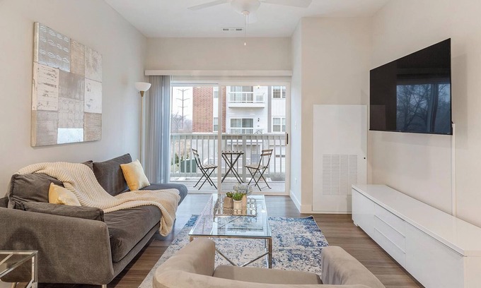 Willow Springs Appartement | Landing | Modern 2BD, Clubhouse, Pool