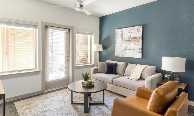 McKinney Appartement | Landing | Spectacular 1BD, Pool, Gym