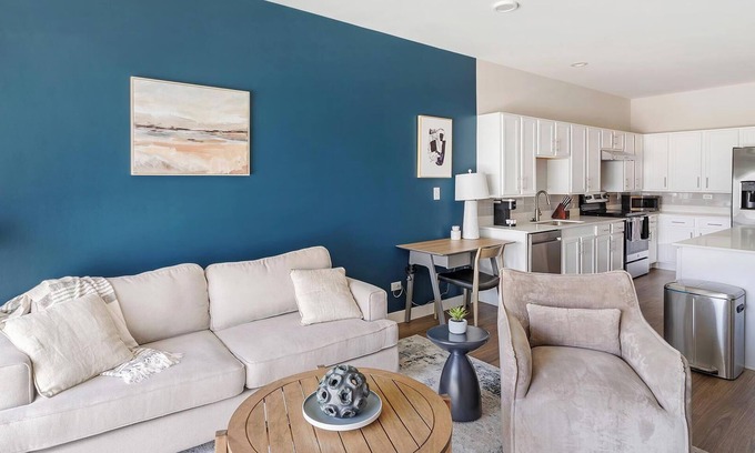 Willow Springs Appartement | Landing | Spectacular 1BD, Clubhouse, Gym