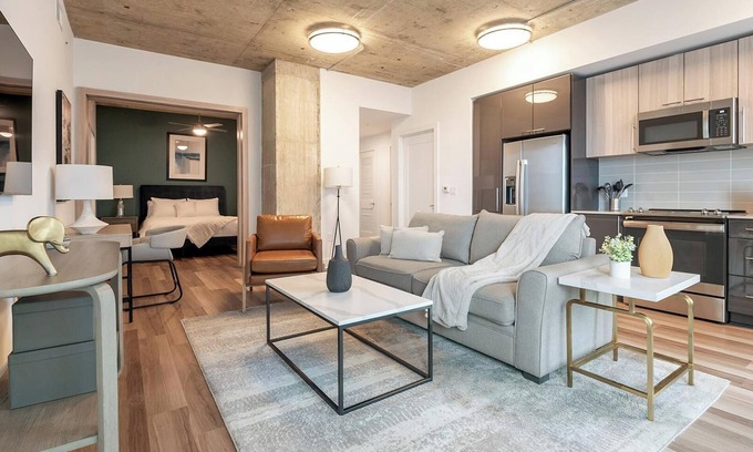 Baileys Crossroads Appartement | Landing at Three Collective - 2 Bedrooms in Falls Church