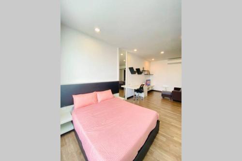 Kampung Bukit Dukong Appartement | Landmark Residence 2, High Floor with Nice View, Free Parking, TVbox.