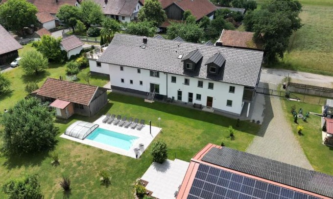 Haundorf Appartement | Landurlaub Eichinger inklusive AktivCard! E-Ladesäule! Ganz Jahres beheizter Salzwasserpool