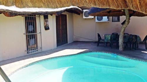 Musina Maison | Lani's Guest House - No Loadshedding