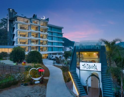 Ten Mile Gallery Hôtel | Lanshan Moon Resort