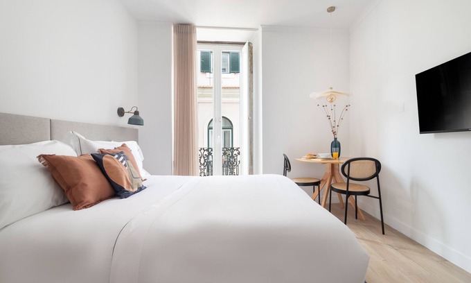 Santos Appartement | Lapa Diplomatic Flat 1.4 by Feel Lisboa