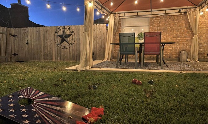 La Porte Maison | LaPorte Landing-w/Private Hot Tub- Grill & Chill