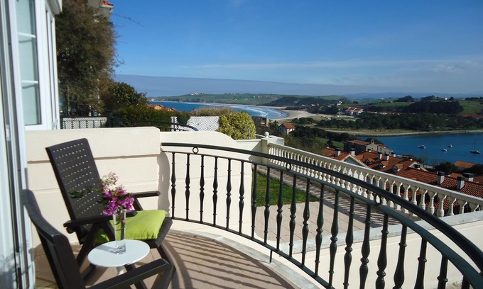 San Vicente de la Barquera Cottage | Grande maison de village avec vue magnifique