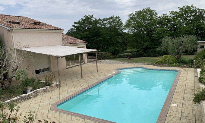 Saint-Barthelemy-dAgenais Villa | Grande villa tout confort