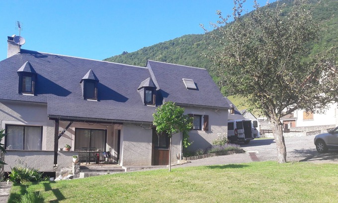 Grezian Chalet De Ski | Grande maison classée 4* prés de Saint Lary Soulan .180 m2 .Idéalement située.