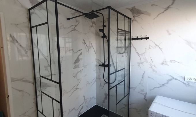 Epinay-sous-Senart Appartement | Grand Appartement à 30 min de paris dans une résidence sympa