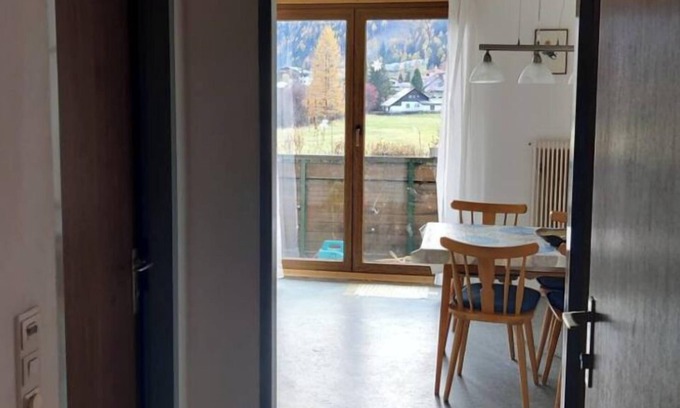 Mallnitz Appartement | Large apartment in 70s style Mallnitz Austria