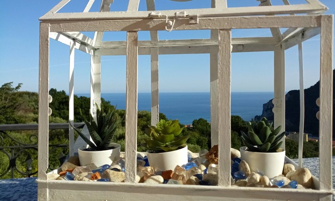 Finale Ligure Appartement | Grand appartement avec vue sur la mer.