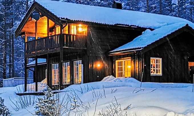 Kvinesdal Maison | 4 chambres hébergement à Kvinlog