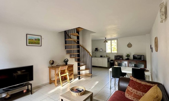 Pont-Saint-Esprit Appartement | la parenthèse grand appartement lumineux en étage