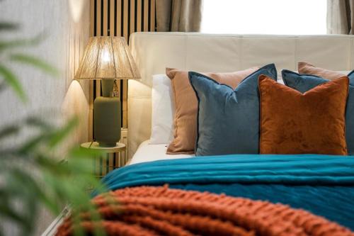 Addison Appartement | Large ceiling& nicely decorated cozy flat by the station