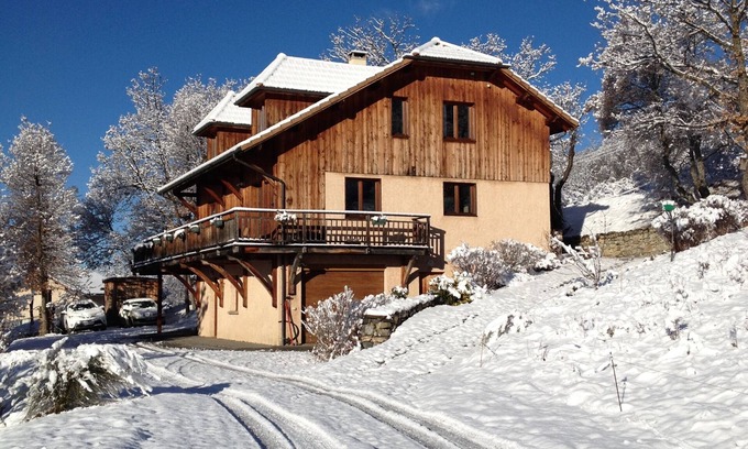 Chorges Maison | Grand chalet entre lac et montagne
