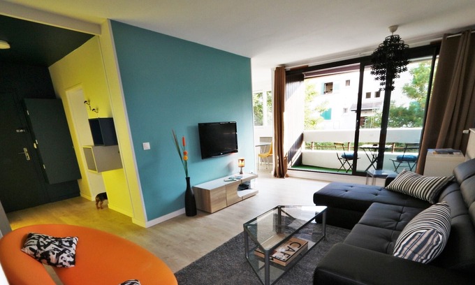 Albertville Copropriété | Grand T2 tout confort, déco moderne et lumineux, avec terrasse proche gare