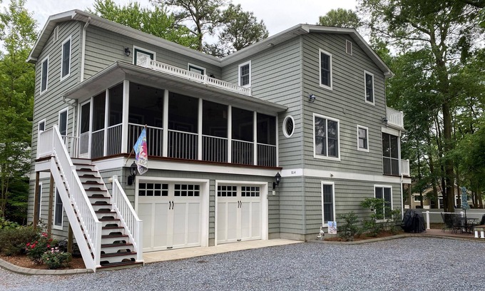 Bethany Beach Maison | Grande maison confortable, à 1 mile de la plage et de la promenade!
