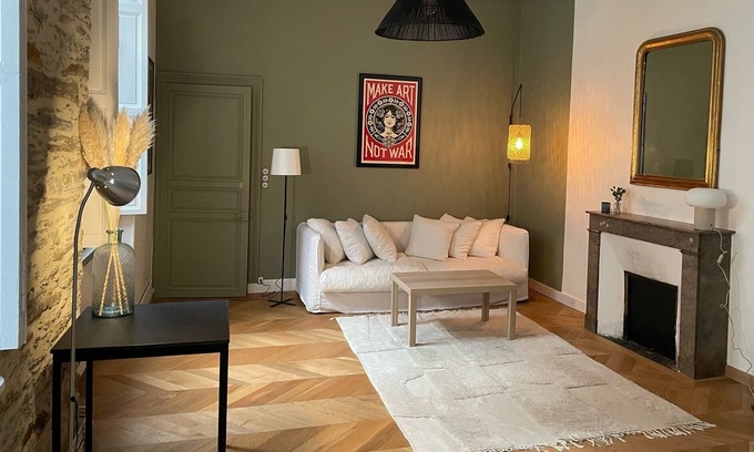 Graslin - Commerce Appartement | Large duplex in the heart of Nantes
