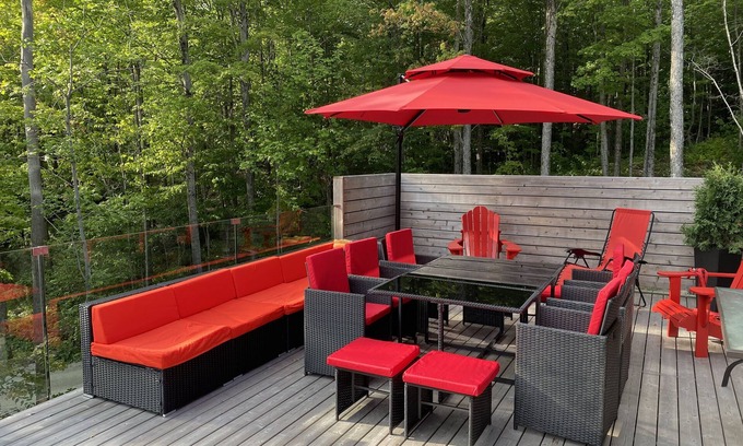 Eastman Cottage | Chalet Éco-Contemporain + Spa / 6 chambres (14 pers.)