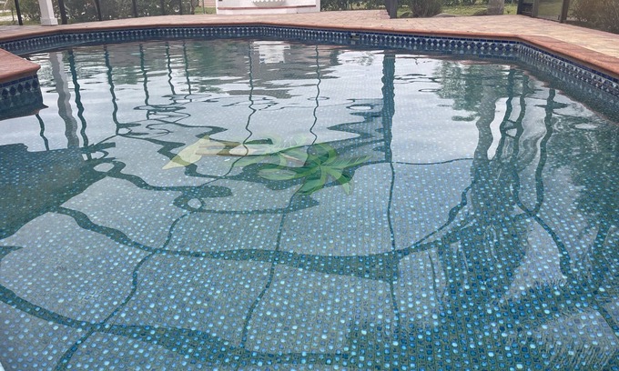 Waters Edge Maison | Fly in, heated pool, game rooms, golf, grill, gated, private boat dock, beaches